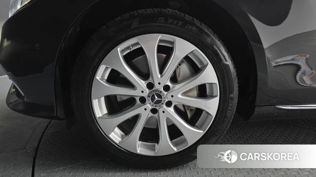 Mercedes-Benz E-Class W213 id 3916563 из Кореи 15