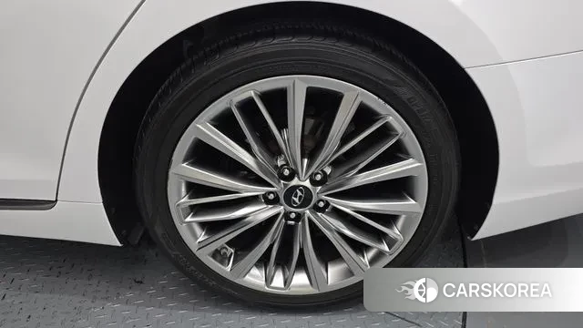 Hyundai Grandeur IG id 3000637 из Кореи 15