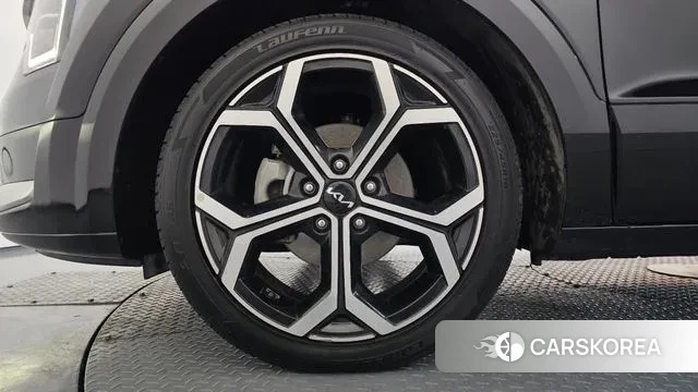 Kia Di Ol Nu Niro id 3721705 из Кореи 15