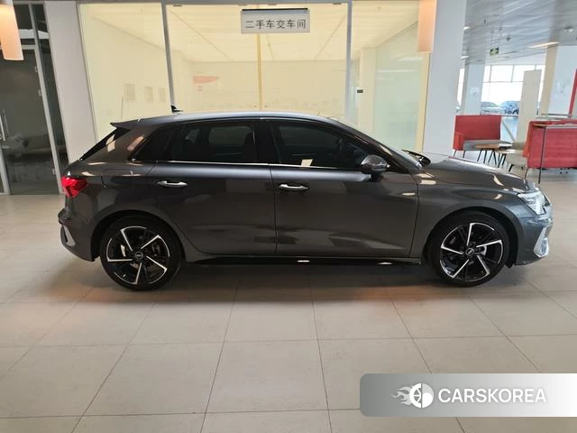 Audi A3 2024 Темно-серый из Китая, фото 5