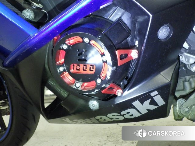 Проданный Kawasaki NINJA 1000 ABS id 4020115 из Японии, фото 27
