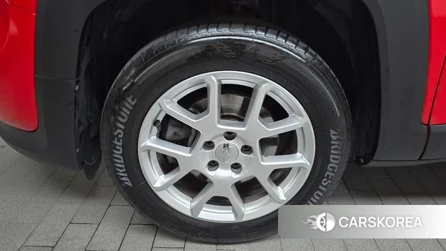 Jeep Renegade id 3013176 из Кореи 15