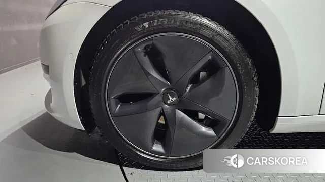 Tesla Model 3 id 3459428 из Кореи 15