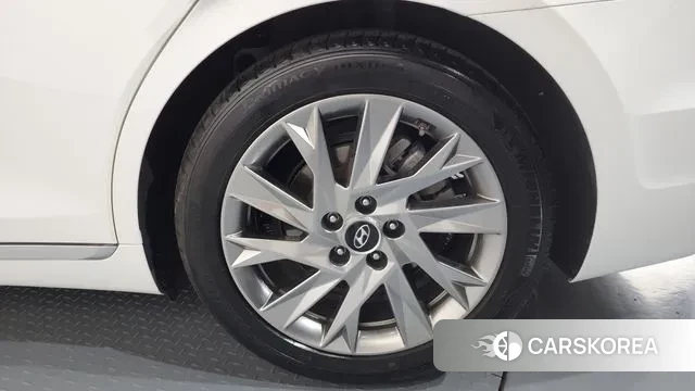 Hyundai The New Grandeur IG Hybrid id 3412584 из Кореи 15