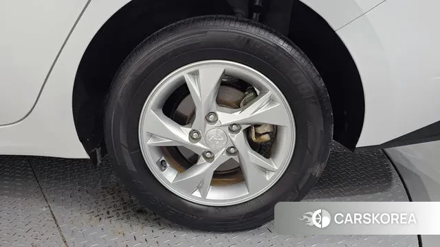 Hyundai Avante (CN7) id 3058653 из Кореи 15