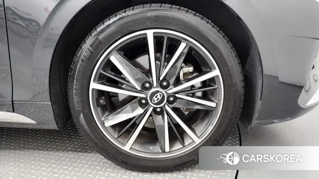 Hyundai The New Grandeur IG id 3058959 из Кореи 15