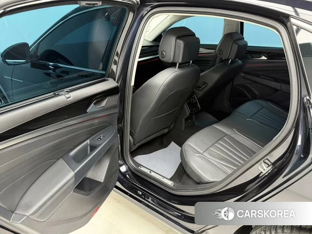 Volkswagen Passat id 4307121 из Китая 12
