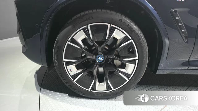 BMW iX3 id 4494292 из Кореи 27