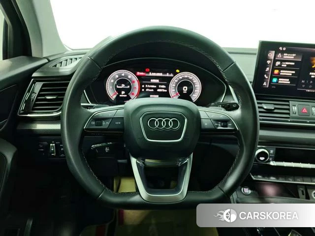 Audi Q5L id 4321235 из Китая 12