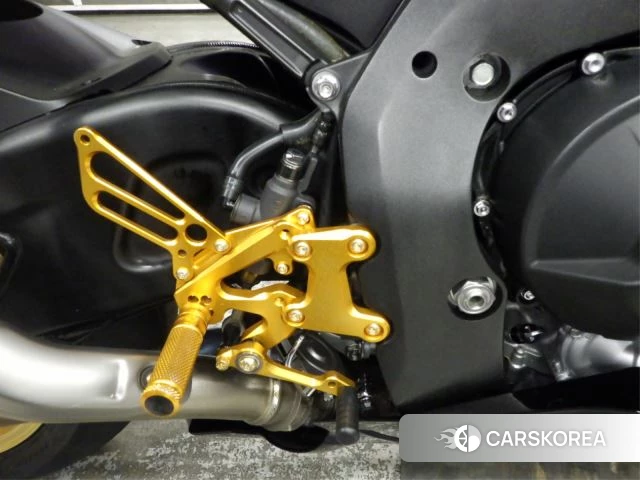 Проданный Honda CBR1000RR-R FIREBLADE SP id 4200425 из Японии, фото 29