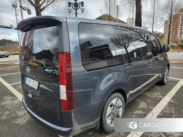 Hyundai Staria id 3734302 из Кореи 14