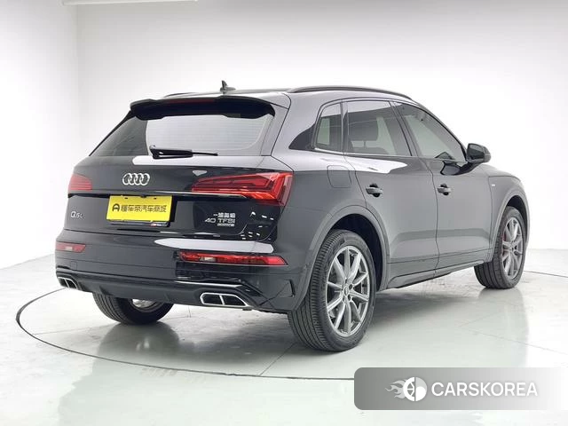 Audi Q5L id 4273375 из Китая 15