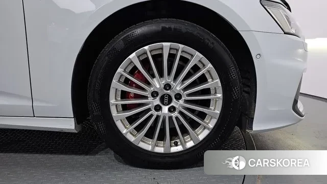 Audi A6 (C8) id 3027937 из Кореи 15