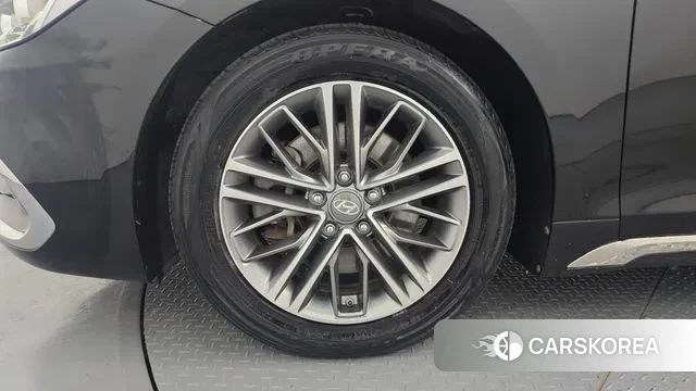 Hyundai Grandeur IG id 3095991 из Кореи 15