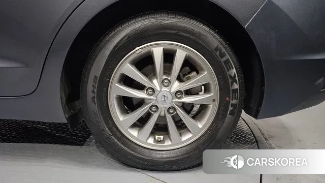 Hyundai The New Avante AD id 3562835 из Кореи 15