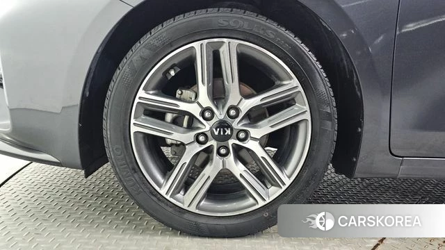 Kia Come New K3 id 4483315 из Кореи 15