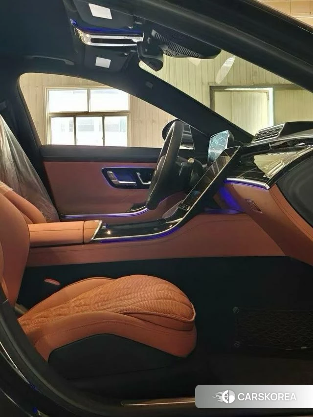 Mercedes-Benz S-class 2025 Черный из Китая, фото 5