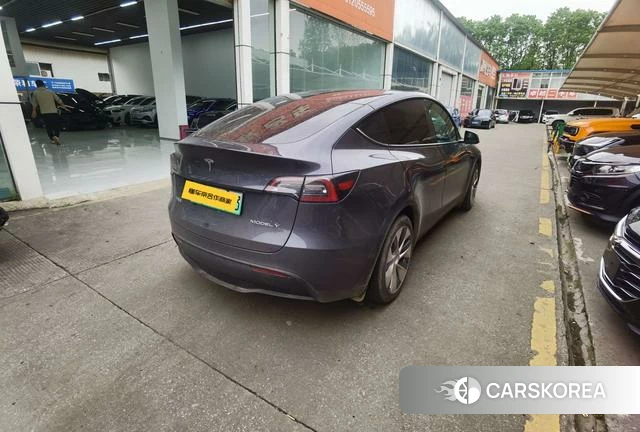 Tesla Model Y id 3919267 из Китая 10