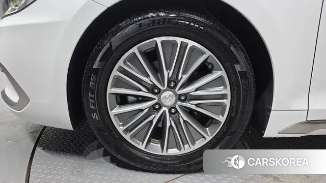 Hyundai Grandeur IG Hybrid id 3024539 из Кореи 15