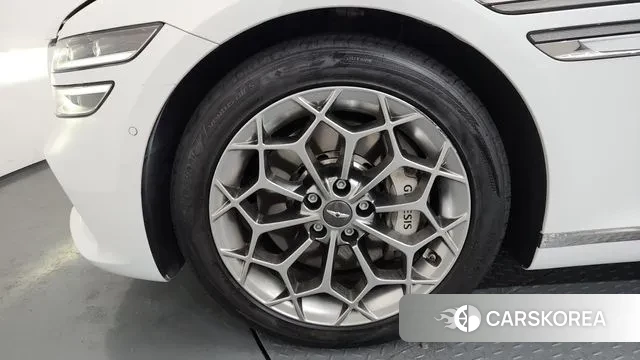 Genesis G80 (RG3) id 3691382 из Кореи 15