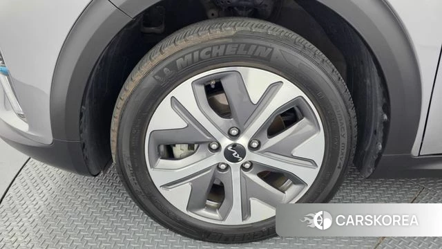 Kia Niro EV id 4489639 из Кореи 31
