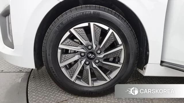 Hyundai The New Ionic Electric id 3182155 из Кореи 15