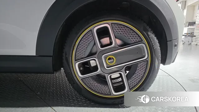 Mini Cooper Electric id 3712244 из Кореи 15