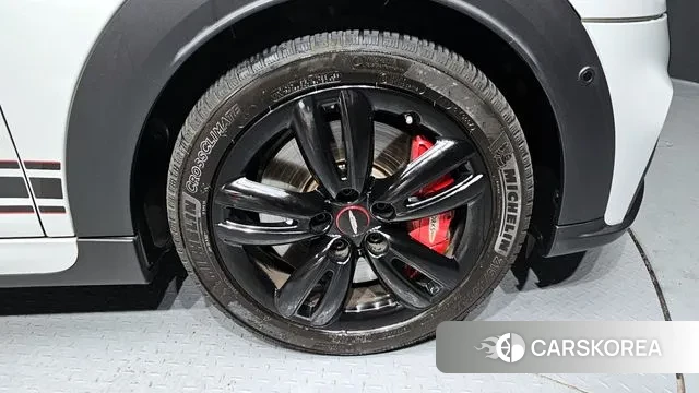 Mini Cooper S id 2998886 из Кореи 15