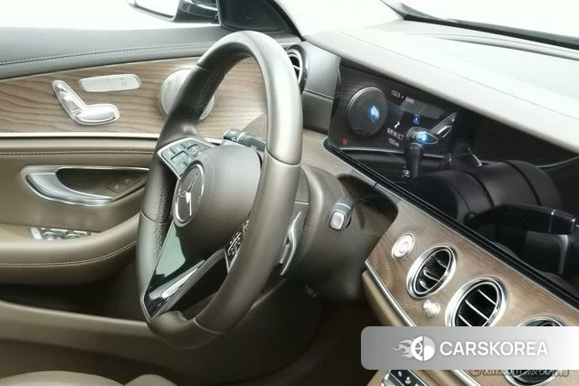 Mercedes-Benz E-class id 4264017 из Китая 19