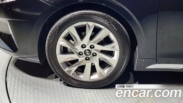 Hyundai The New Grandeur IG Hybrid id 2912270 из Кореи 15