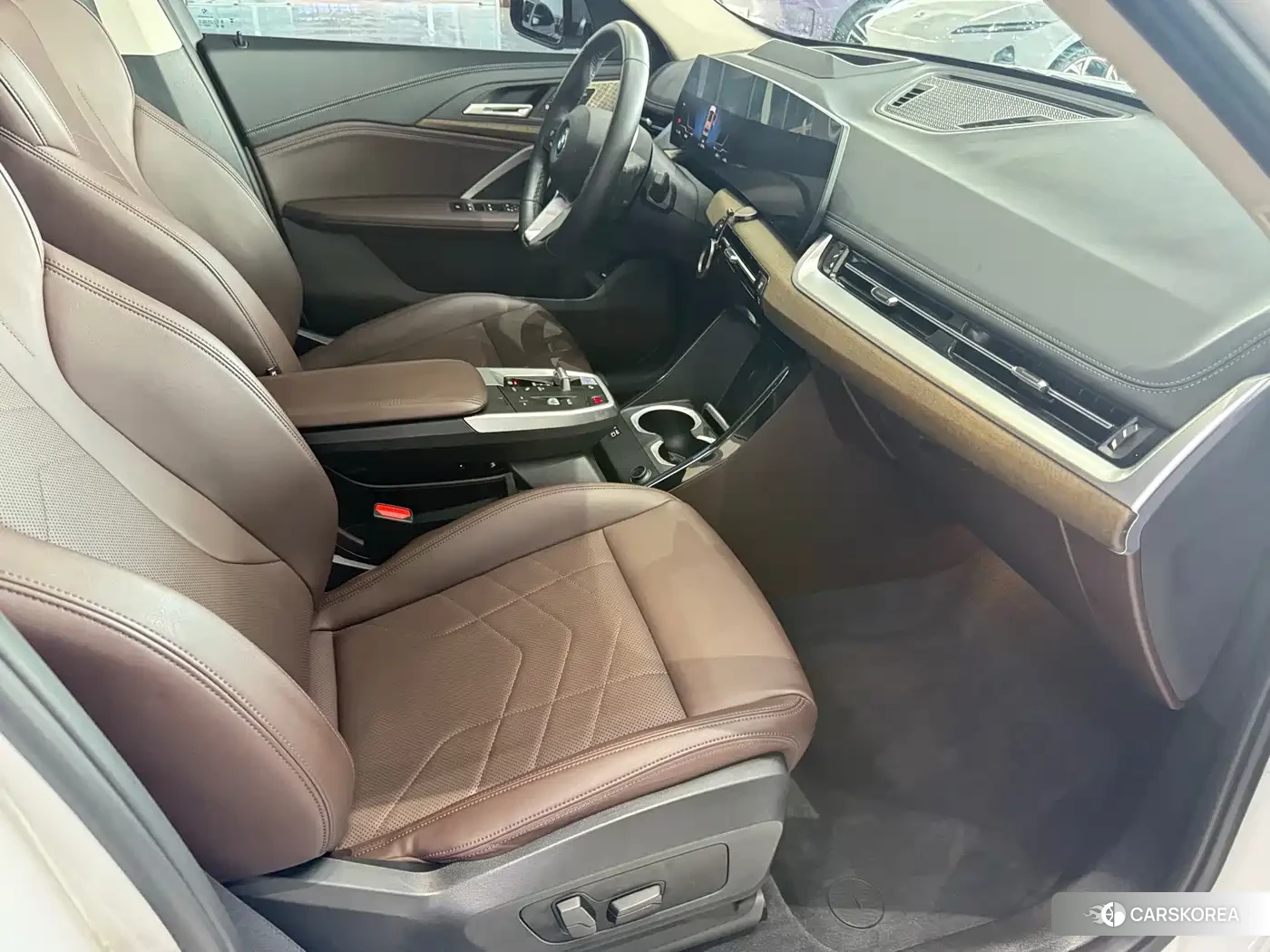BMW iX1 id 4669237 из Китая 8
