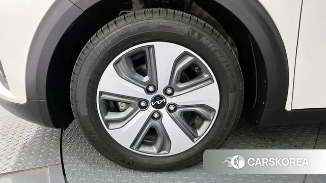 Kia The New Niro id 3202175 из Кореи 15