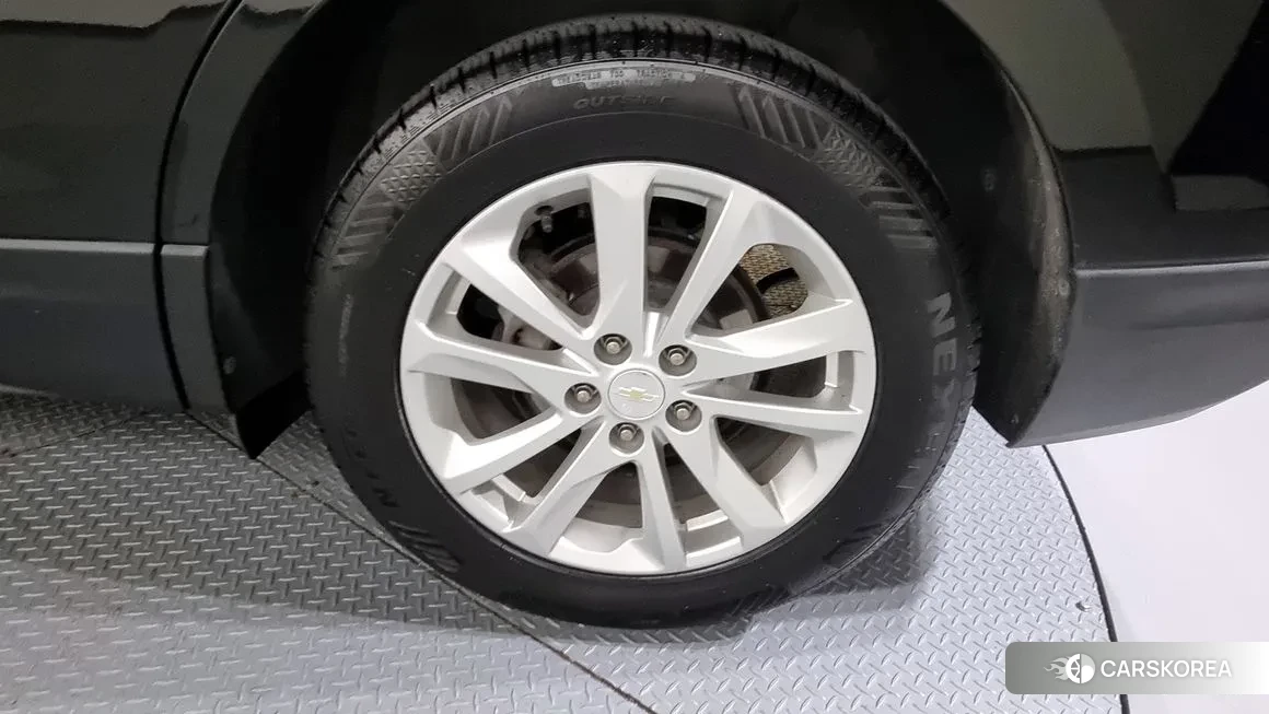 Chevrolet (GM Daewoo) Equinox id 1578313 из Кореи 15