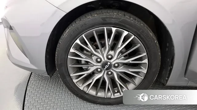 Kia The New K3 2nd generation id 2985283 из Кореи 15