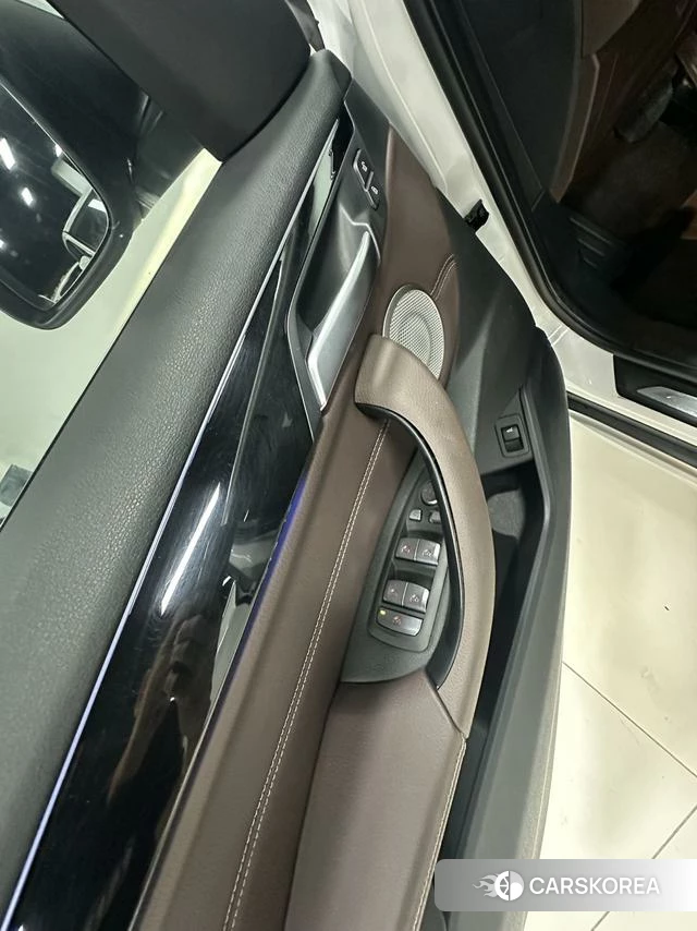 BMW X1 id 4274305 из Китая 17
