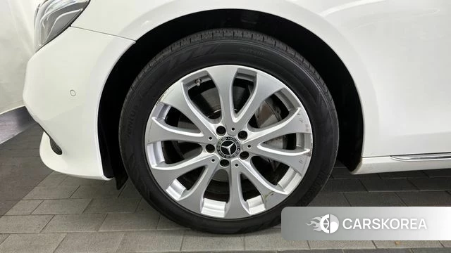Mercedes-Benz E-Class W213 id 3867203 из Кореи 15