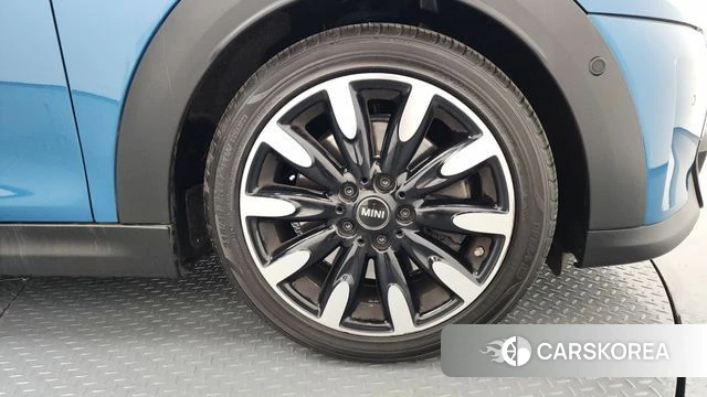 Mini Cooper S id 3871635 из Кореи 15
