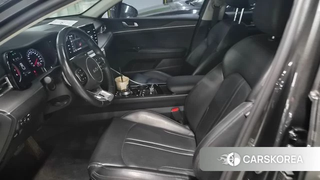 Kia K5 3rd generation 2023 Черный из Кореи, фото 6
