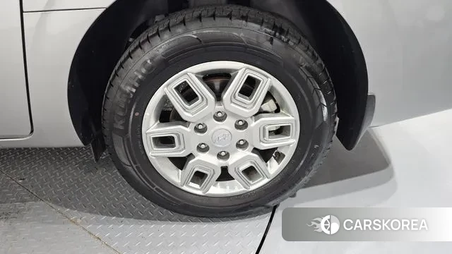 Hyundai Staria id 2847618 из Кореи 15