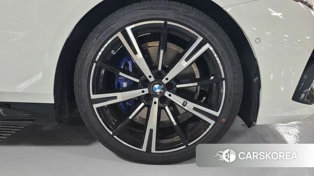 BMW 5 Series (G60) id 4394524 из Кореи 15