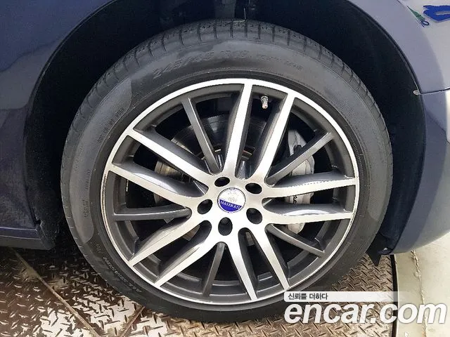 Maserati Ghibli id 2763987 из Кореи 15