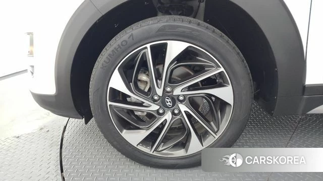 Hyundai All New Tucson id 4317859 из Кореи 28