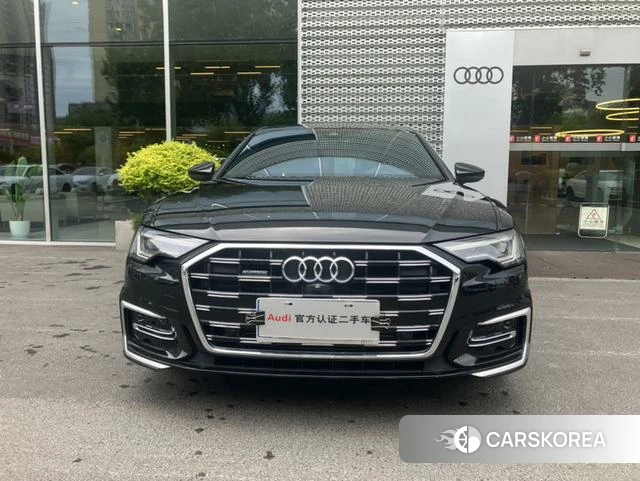 Audi A6L id 4335690 из Китая 7