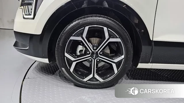 Kia Di Ol Nu Niro id 3278018 из Кореи 15