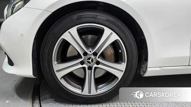 Mercedes-Benz E-Class W213 id 4304956 из Кореи 15