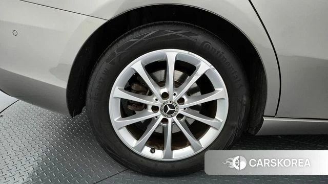 Mercedes-Benz A-Class W177 id 3879237 из Кореи 15
