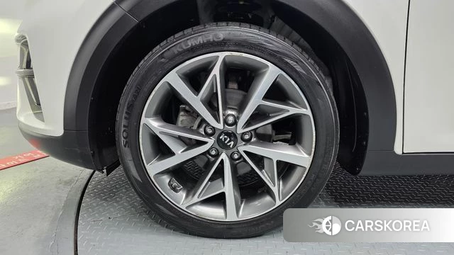 Kia The New Niro id 3819666 из Кореи 15