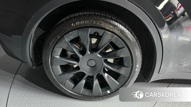 Tesla Model Y id 4834651 из Кореи 29