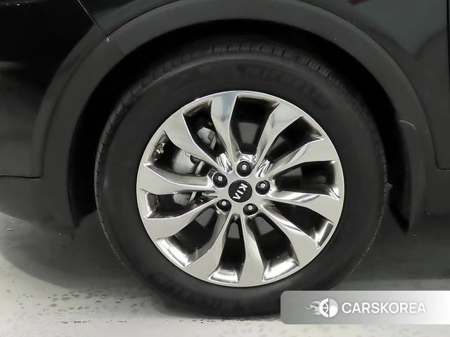 Kia The New Sorento id 3919875 из Кореи 15