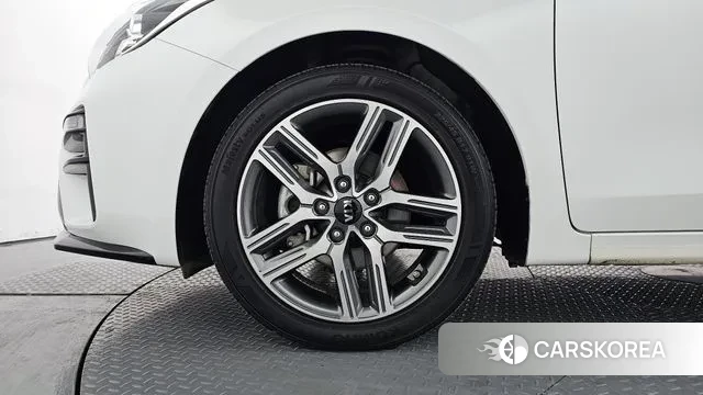 Kia Come New K3 id 3698702 из Кореи 15